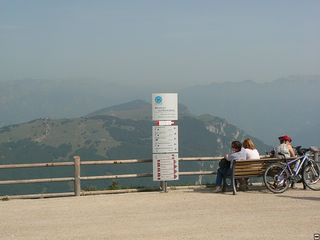 P1050977.jpg