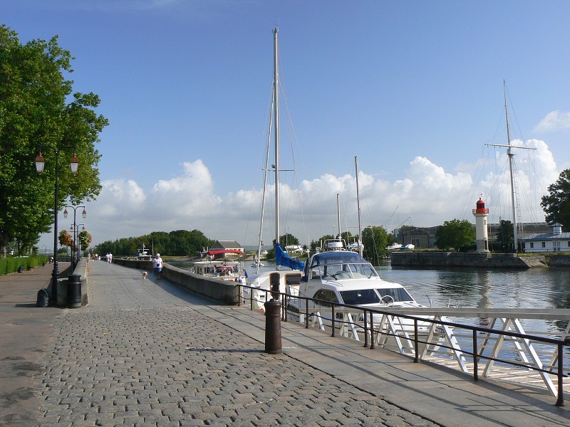 Francie_2009-08-21_07.jpg