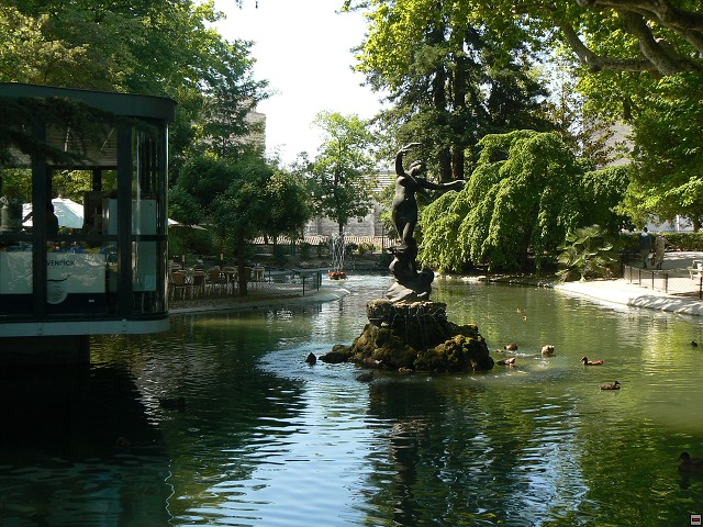 P1030030.jpg